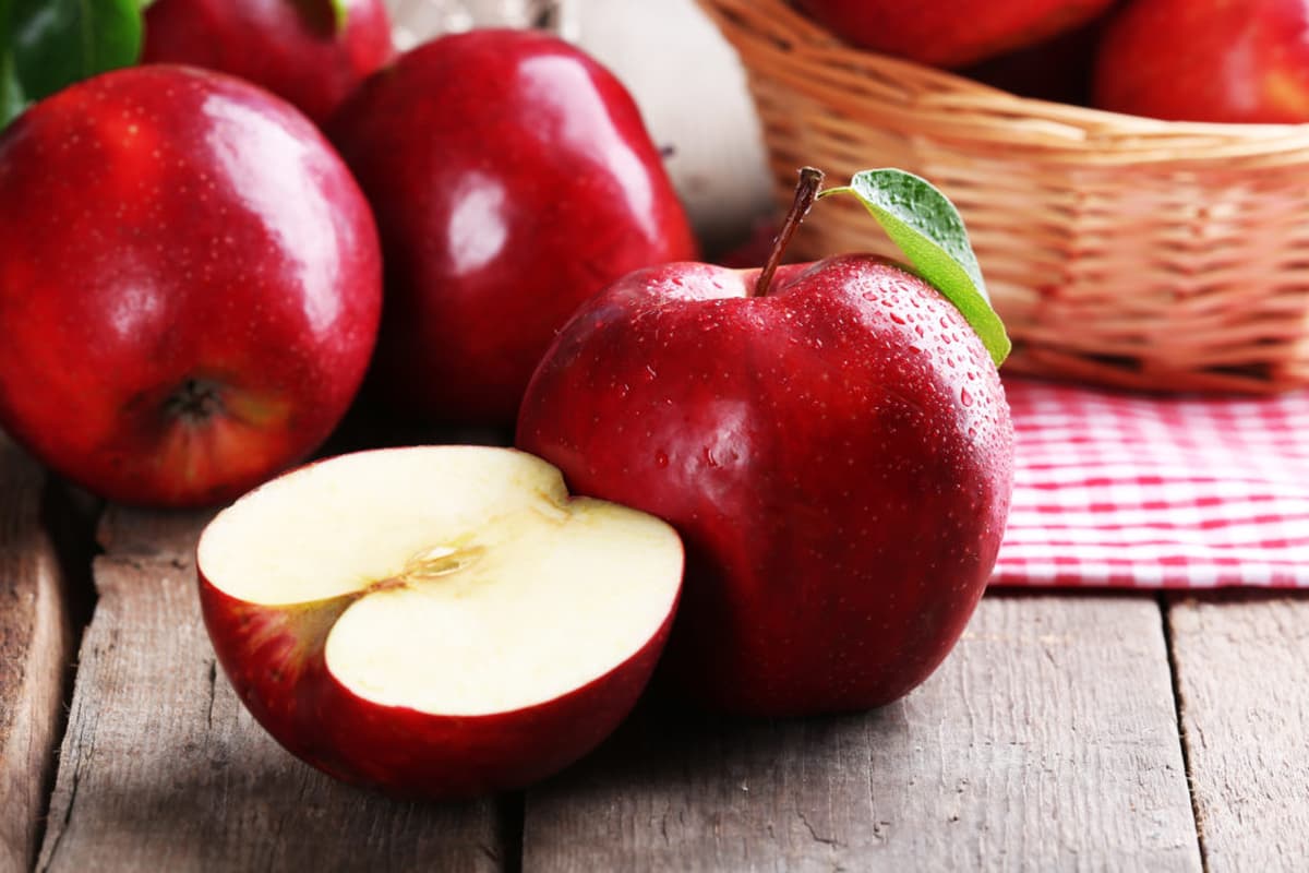  Apple Fruit in Japan; Teeth Protector 3 Color Yellow Green Red 